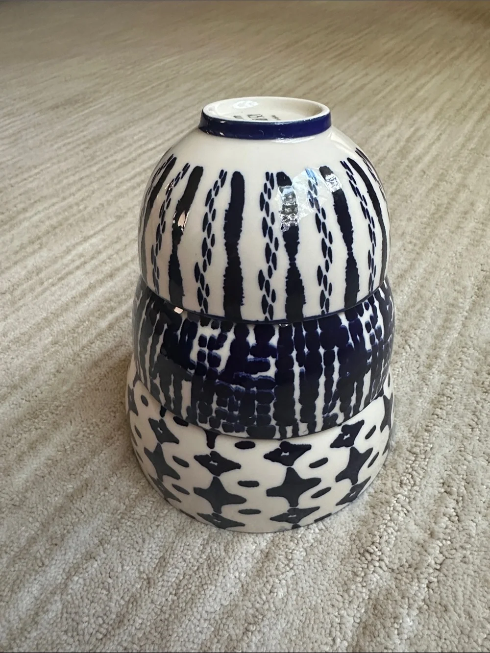 West Elm Indigo Tie Dye Small Nesting Bowls Set of 3 Prep Bowl Cobalt Blue White